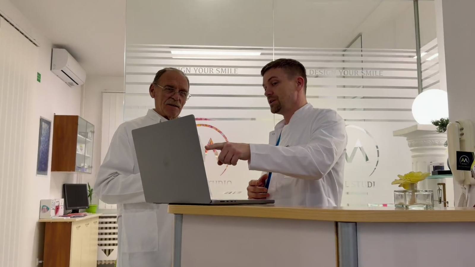 Dr. Andrija Marjanović i tim AM Dental stomatološke ordinacije